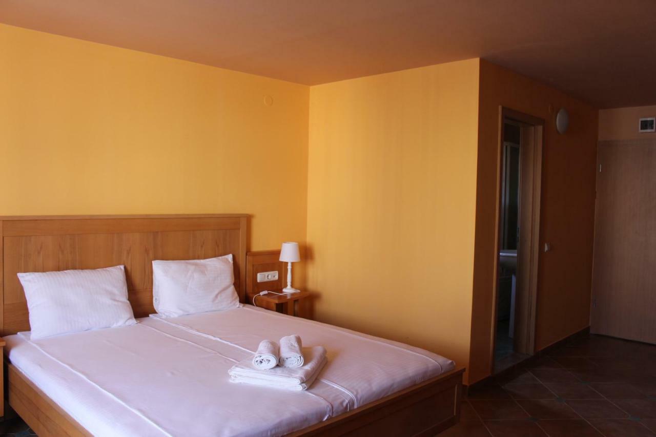 Rooms Cristian Дева Экстерьер фото